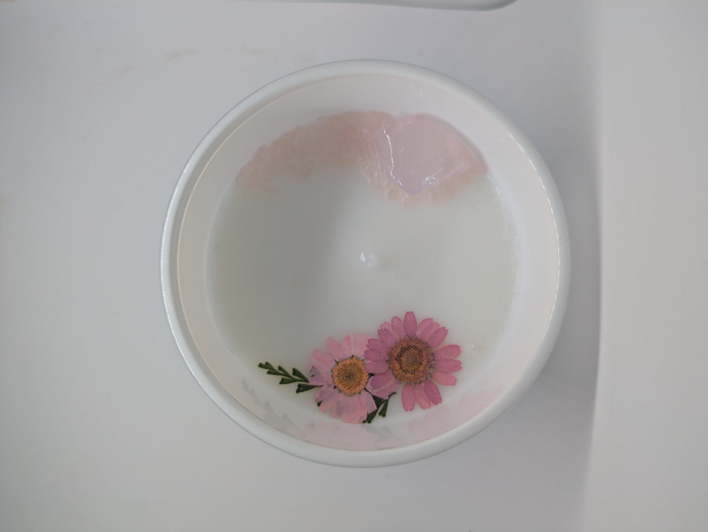 I am loved.... Luxury Rose Quartz Candle
